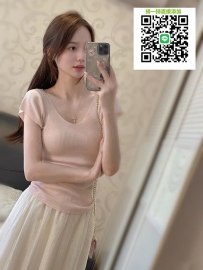 溫溫.164.D.45.21歲