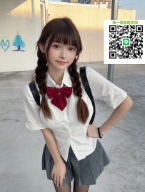 叮噹.156.E.45.18歲