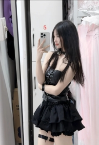 哈尼.156.C.46.21歲